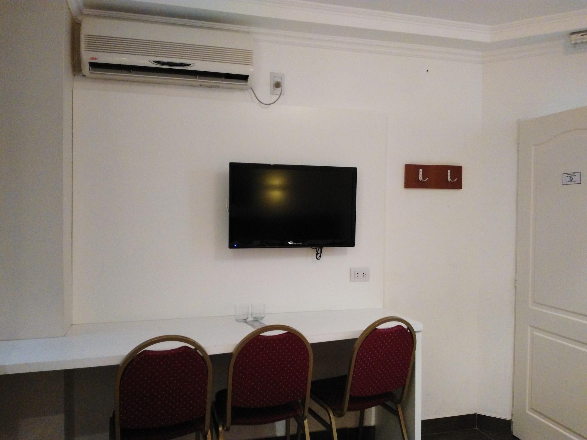 בואנוס איירס Hotel A&B Internacional מראה חיצוני תמונה