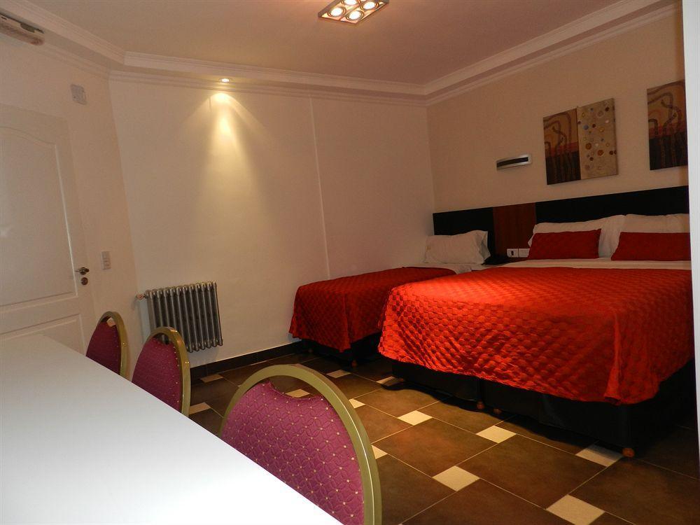בואנוס איירס Hotel A&B Internacional מראה חיצוני תמונה
